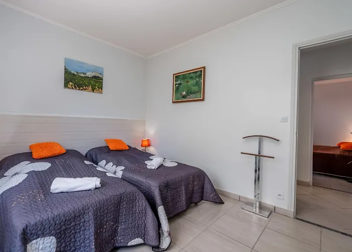 Les Girelles By Interhome Daire