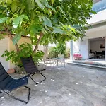 Les Girelles By Interhome Cannes